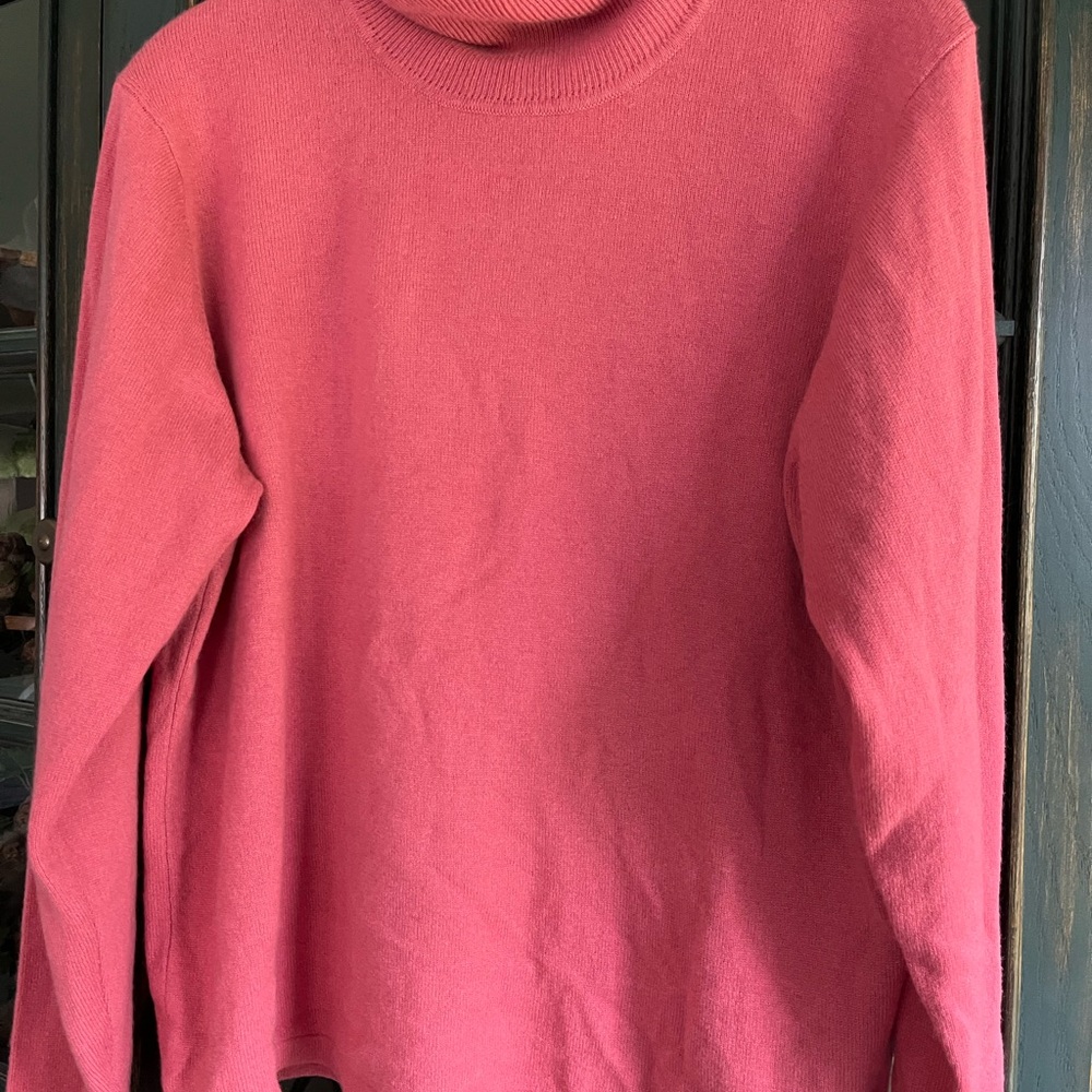 100% Cashmere Orvis Women's Rose Cowl Neck Sweater